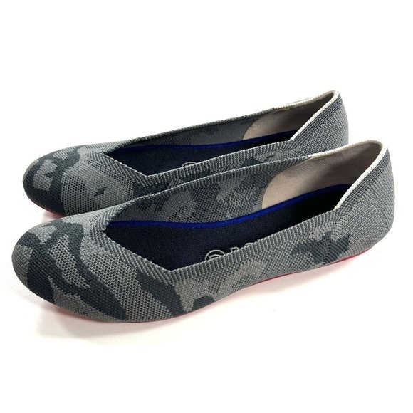 Rothys Ballet Style Flats Womens Size 8.5 Round Toe Shoes Gray Camouflage - Picture 2 of 15